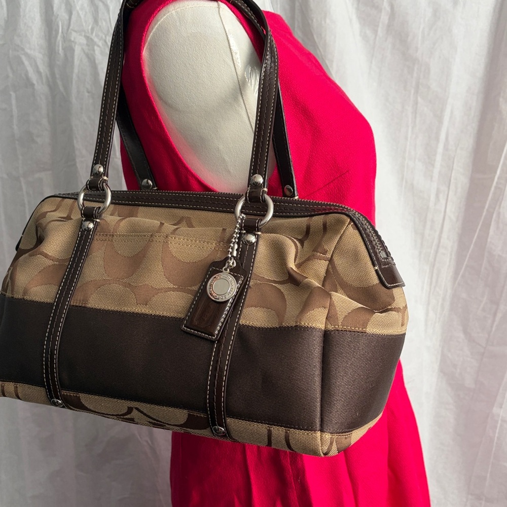 Coach signature vintage medium barrel mini - Picture 5 of 11